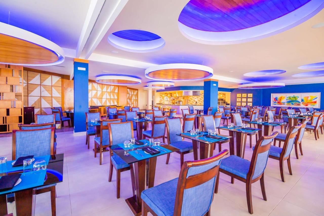 Radisson Blu Punta Cana, An All Inclusive Beach Resort מראה חיצוני תמונה